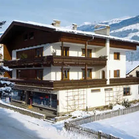 Schneeberger アパート *